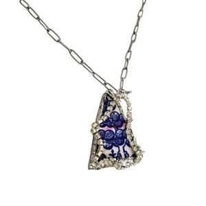 Willow China Tree Silver Crystal Triangle Blue Pendant Necklace